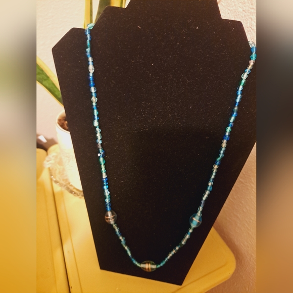 Vintage Glass Bead Necklace 7/2 - Picture 1 of 4